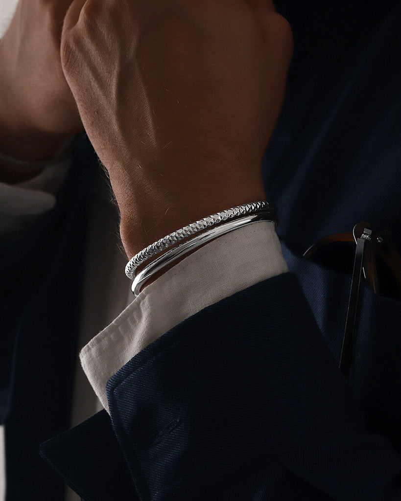 Noble Bangle Polished
