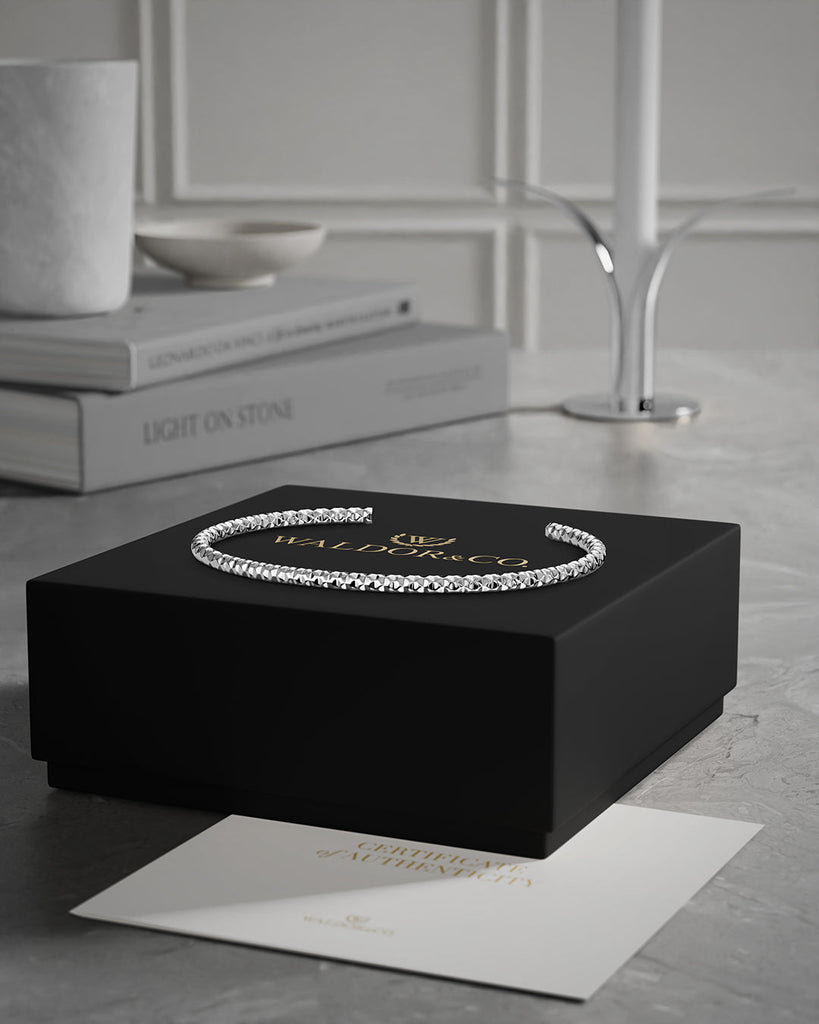 Noble Bangle Polished