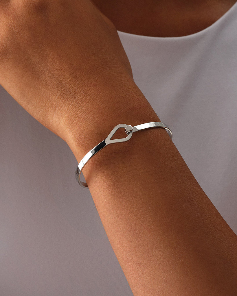 Signature Bangle Polished