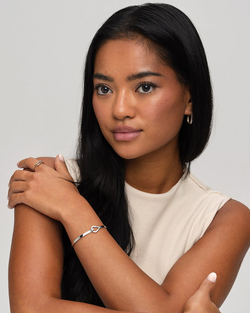 Signature Bangle Polished