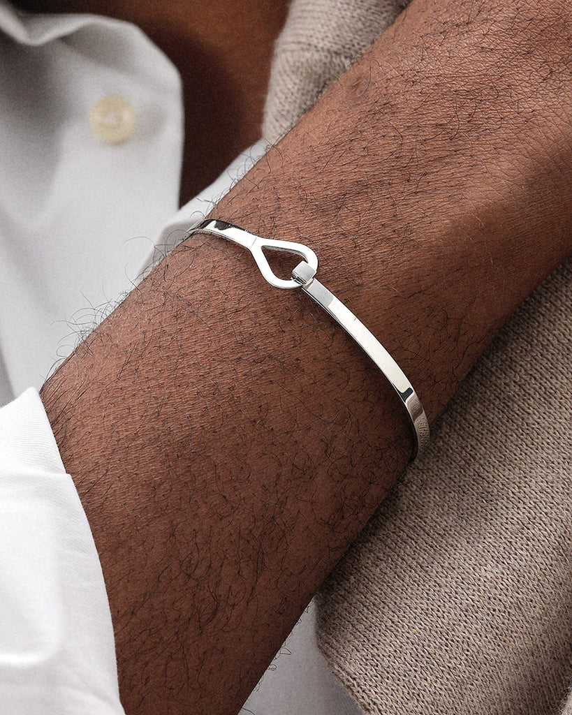 Signature Bangle Polished